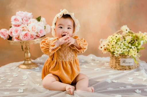 包生男孩正规公司宝宝从鼻子里溢奶处理